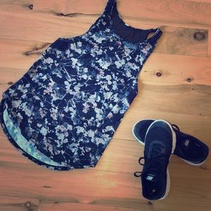 Lululemon sculpt tank II